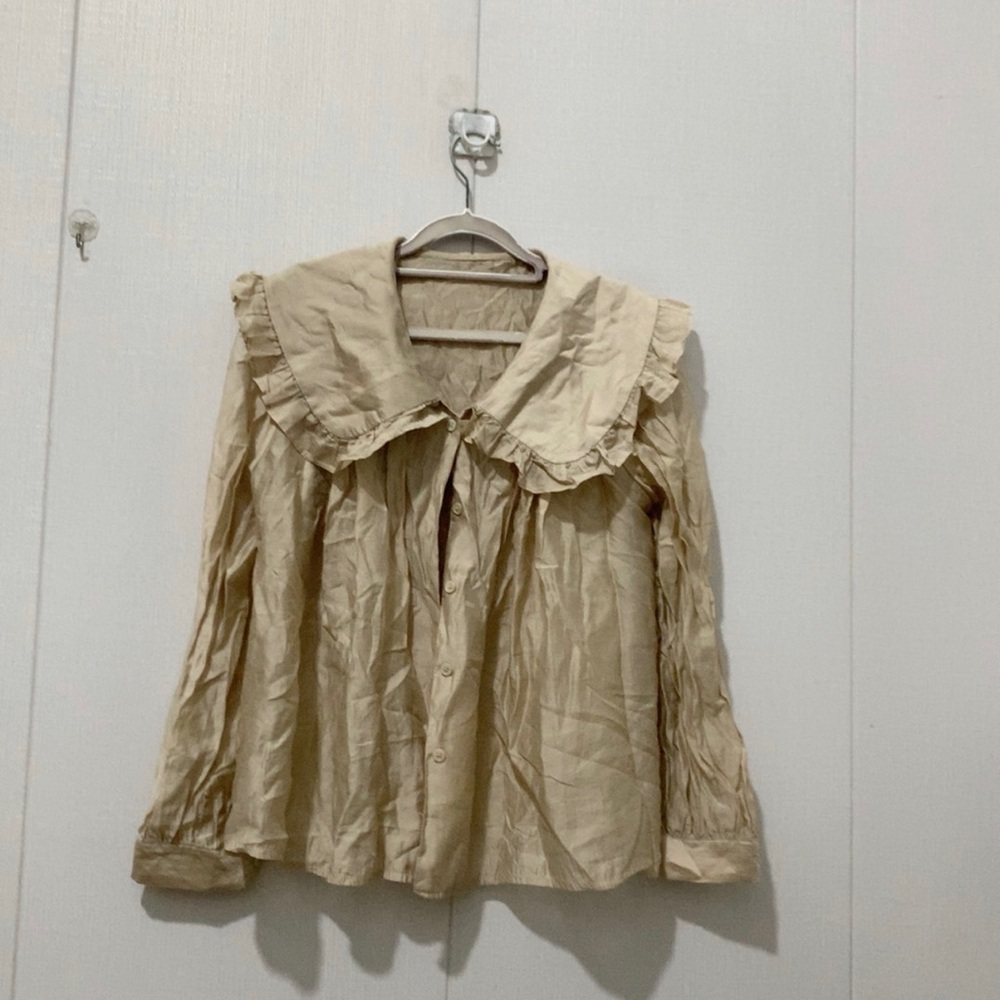 Women's Cream Ruffled Collar Top